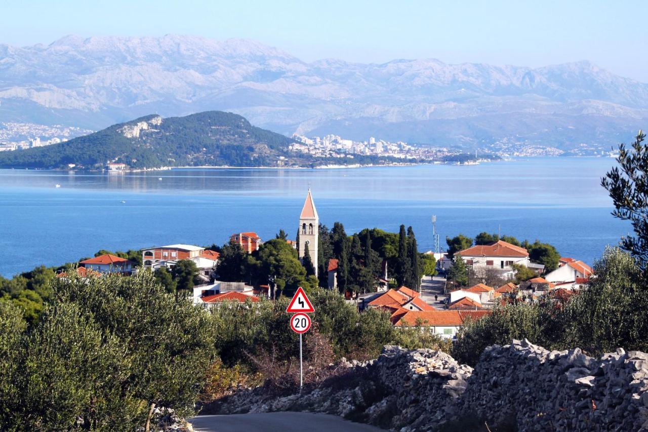 Apartments By The Sea Slatine, Ciovo - 11047 المظهر الخارجي الصورة