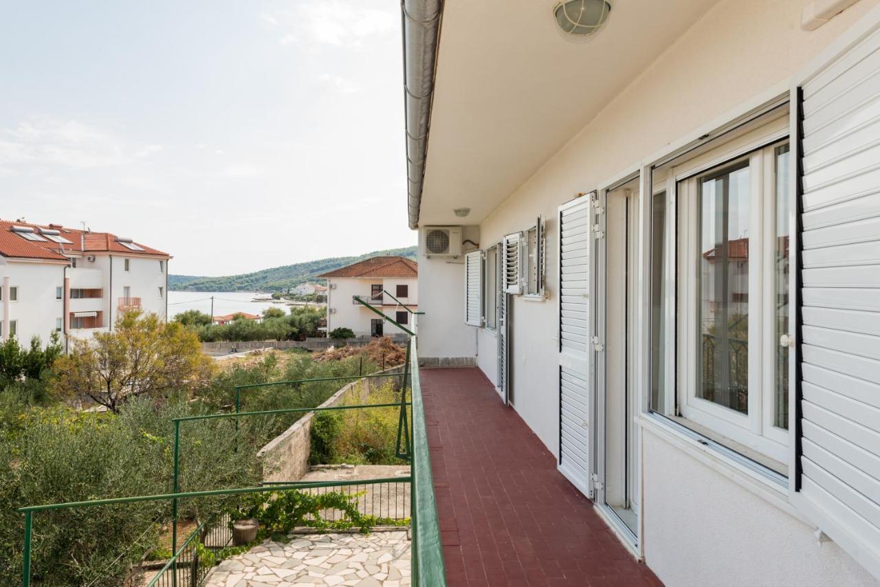 Apartments By The Sea Slatine, Ciovo - 11047 المظهر الخارجي الصورة